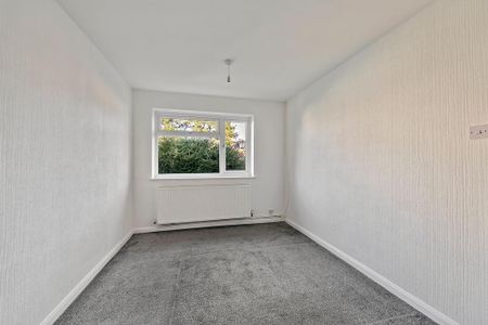 2 bedroom maisonette to rent - Photo 3