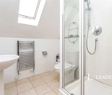 4 bedroom house to rent Castle Gate, Holt, LL13 - Photo 1