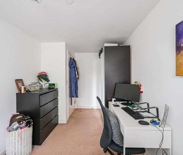 Cherrywood Close, Bow, E3 - Photo 5