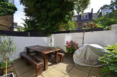 2 bedroom flat to rent - Photo 3
