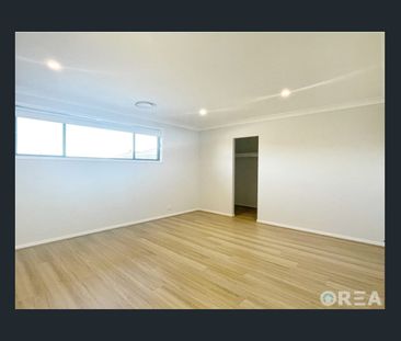 Spacious well built 4 Bedroom House - Photo 6