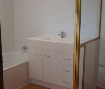 Family Home with Pool & Entertaining Area - Photo 5