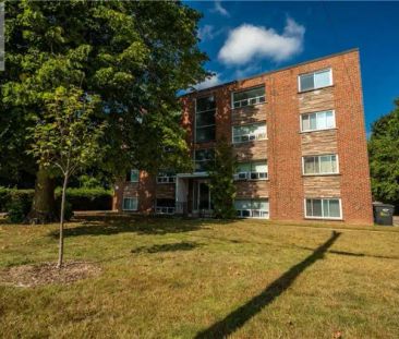 2161 GHENT Avenue Unit# 4 | 2161 GHENT Avenue Unit# 4, Burlington - Photo 1