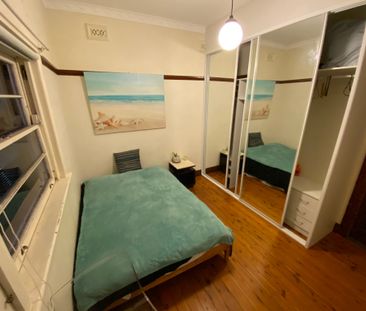 Bondi Junction - Photo 3