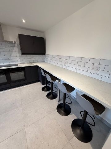 Room in a Shared Flat, Barrique Road, NG7 - Photo 5