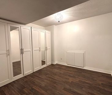 For Lease - 1100 Feeley Court, Mississauga, Ontario - Photo 4