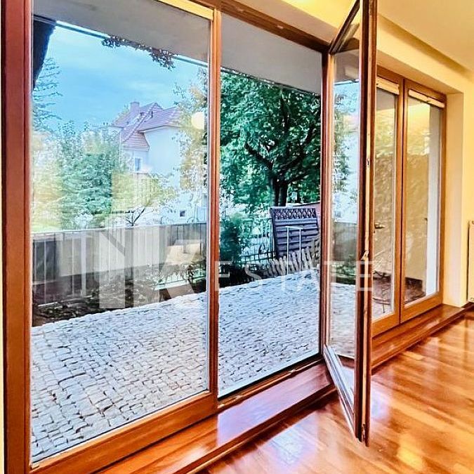 Trzypokojowe mieszkanie z ogródkiem, tarasem i garażem - Zdjęcie 1