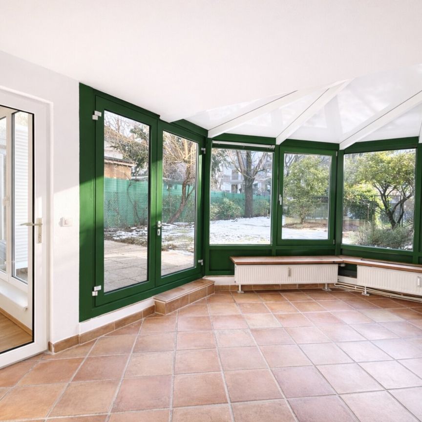 Garden duplex with 3 bedrooms, terrace, garage parking - Photo 1