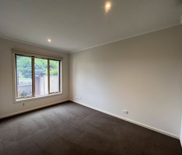 Unbeatable Location! - Photo 2