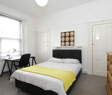 18 Alexandra Road - Photo 5