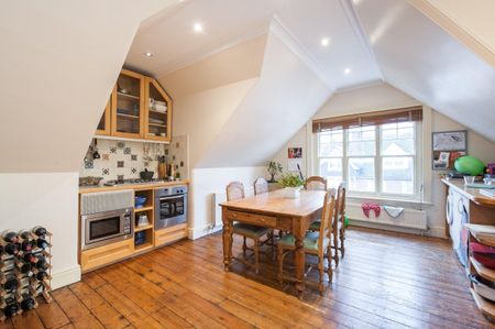 3 bedroom apartment to rent - Photo 5