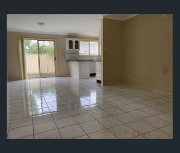 3 bed Townhouse + Study.Coming in New Year - Photo 3