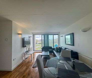 2 bedroom block of apartments to rent - Photo 3