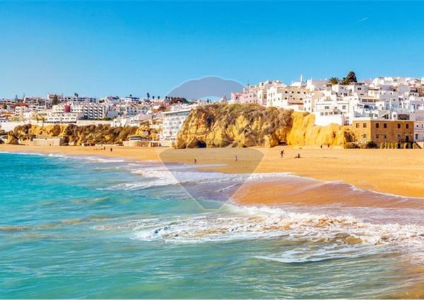 Apartamento T1 em Faro