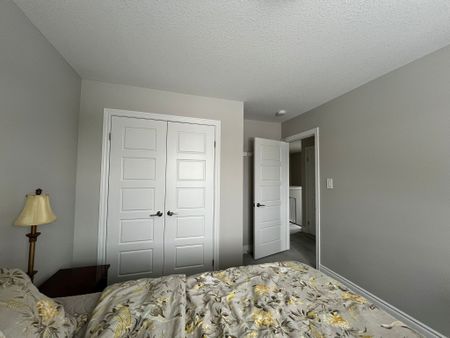 For Lease - 3879 Auckland Avenue, London South, Ontario - Photo 4