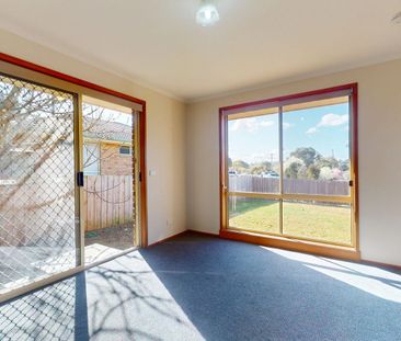 Imagine Comfort Close To Schools. Can You Picture It? - Photo 1