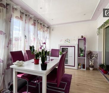 madrid, Community of Madrid 28041 - Photo 3