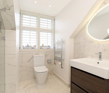 3 bedroom terraced house to rent - Photo 6