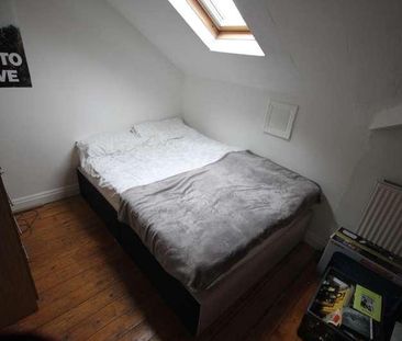 Hessle Walk, Hyde Park, Leeds, LS6 - Photo 1