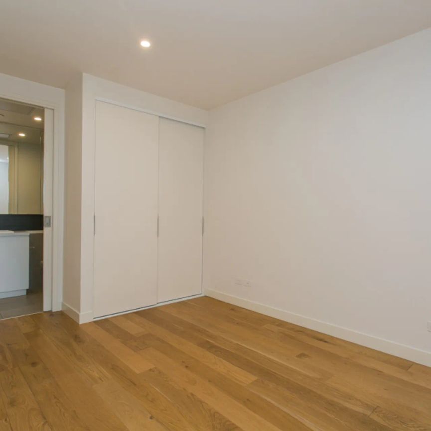 Contemporary Prahran Living Just Off Chapel Street - Photo 1