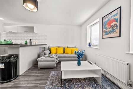 2 Bed Detached House, Manor House Lane, BS14 - Photo 4