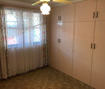 PRIVATE TWO BEDROOM UNIT IN EAST TAMWORTH - Photo 2