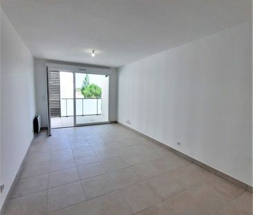 Location Appartement 3 pièces 56m² JUVIGNAC 34990 - Photo 5