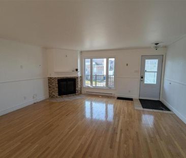 4 1/2 - Saint-Jérôme - 1 595 $/mois - Photo 2