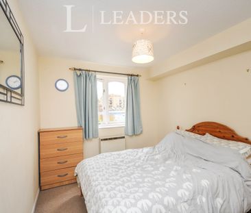 1 bedroom apartment to rent Armoury Road, London, SE8 - Photo 2