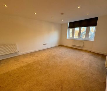 Middleton House - Photo 3