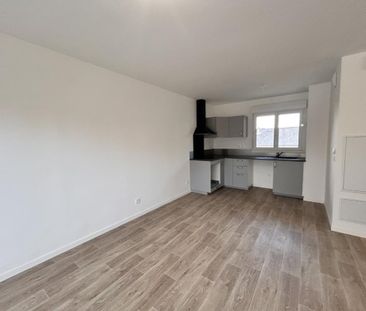 Location Appartement 2 pièces 46m² COLOMBELLES 14460 - Photo 1