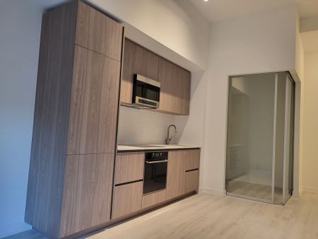For Lease - 120 Broadway Avenue Unit# 403, Toronto, Ontario - Photo 3