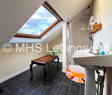 6 Bedroom Mid Terraced House for rent in Ebor Place - Photo 4