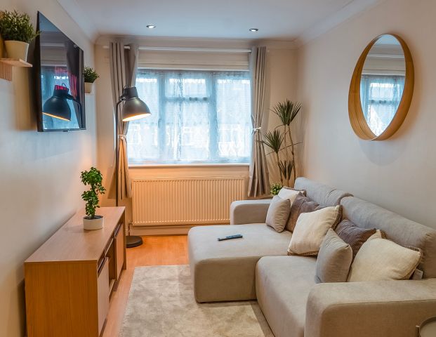 2 Bed Maisonette, Wembley Area, HA9 - Photo 1