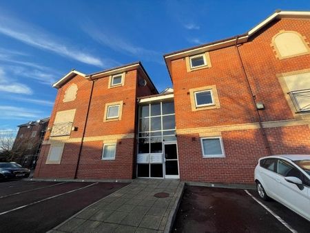 Cambridge Court, Nottingham, NG2 - Photo 5