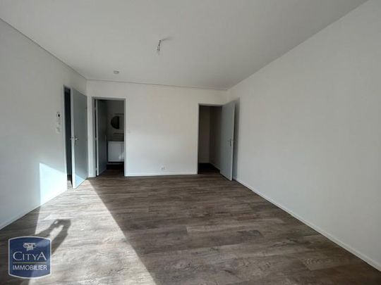 Location Appartement 2 pièces 31m² POITIERS 86000 - Photo 1