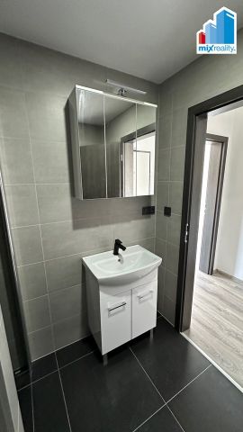 Pronájem bytu 1+kk 31 m2 - Photo 2