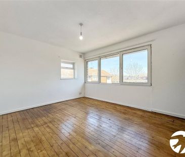 2 bedroom maisonette to rent - Photo 1