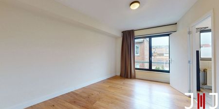 Appartement te huur in Brussel voor € 1.120 met 1 slaapkamer - Photo 3