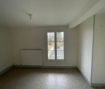 Location - Appartement T4 - 79 m² - Montbéliard - Photo 2