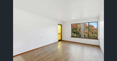 Coastal Living Meets Urban Convenience - Photo 3