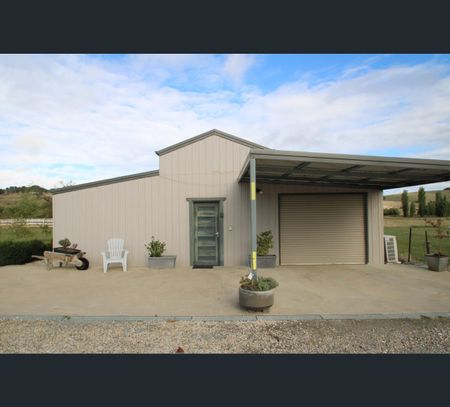 110 Rossi Drive, Orange, NSW 2800 - Photo 2