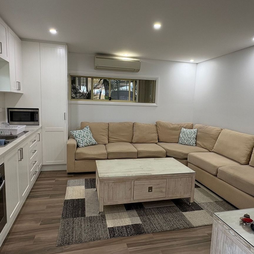 2 BEDROOM GRANNY FLAT - Photo 1