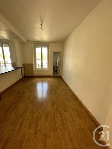 Location Appartement 3 pièces 58m² LA NEUVILLETTE 51100 - Photo 2