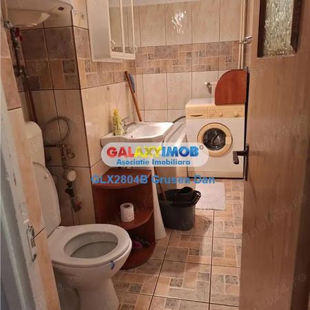 13 septembrie | 1cam 45mp spatios etaj 3 1990 AC balcon | metrou - Fotografie 4