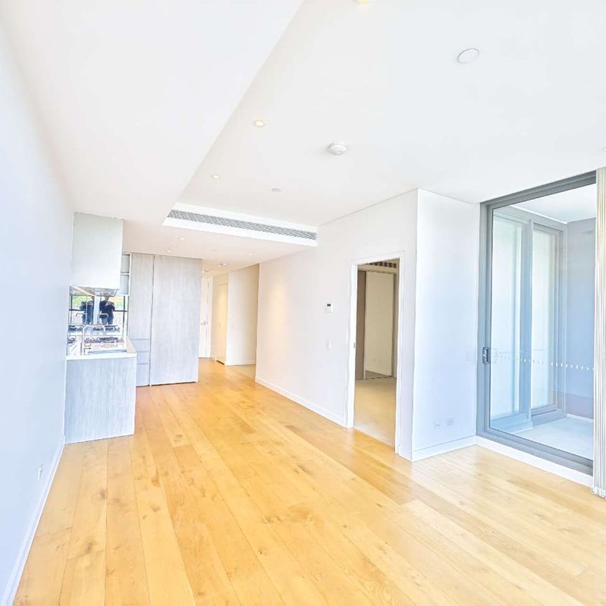 Unit 613/225 Pacific Highway, North Sydney - Photo 1