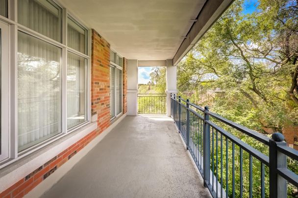 For Lease - 12 Old Mill Trail Unit# 503, Toronto, Ontario - Photo 1