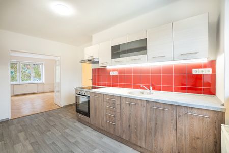 Pronájem bytu 2+1 55 m² - Photo 2