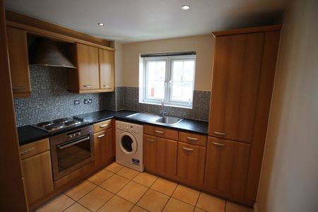 Apartment in Watermans Walk, Carleton Grange, Carlisle - Photo 4