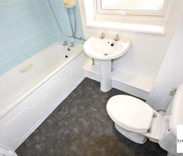 2 Bedroom Flat/Apartment To Let - Photo 5